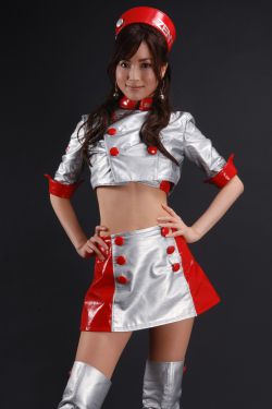 机长霍少霆乘务长容黛